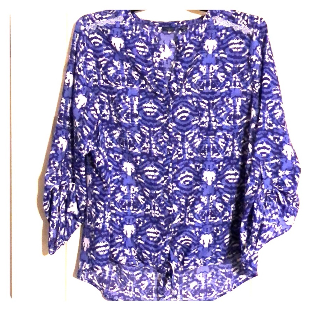 Westbound woman’s blouse